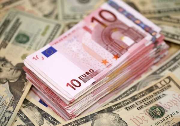 Курс валют в Украине 28 марта 2023: сколько стоит доллар и евро