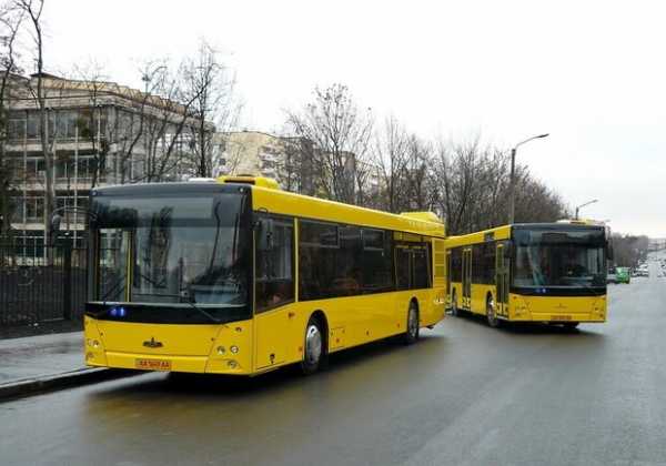 В Киеве временно будет изменено движение транспорта: какие изменения