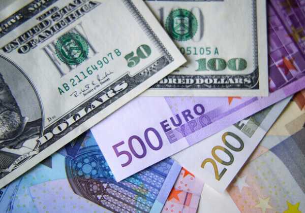 Курс валют в Украине 26 апреля 2024 года: сколько стоит доллар и евро