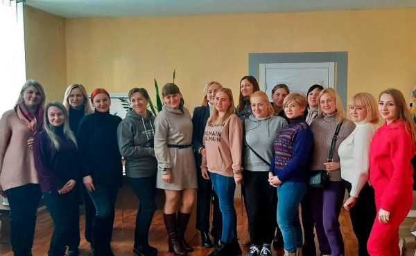 Психолог для мами: у Києві тривають майстер-класи для жінок