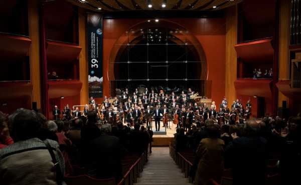 «Мир переможе війну»: Київський симфонічний оркестр тріумфував на престижному Міжнародному Фестивалі