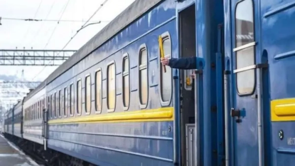 У Києві запустять тестові шатли між Дарницею та Видубичами у пікові години