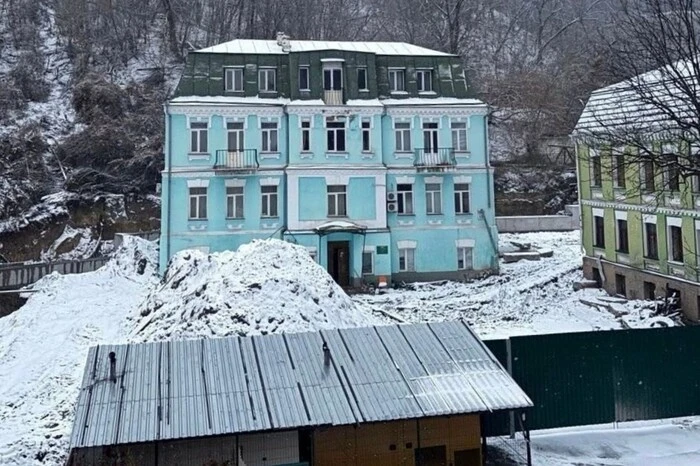 Скандальна забудова на Подолі: прокуратура оскаржує відмову в арешті двох ділянок