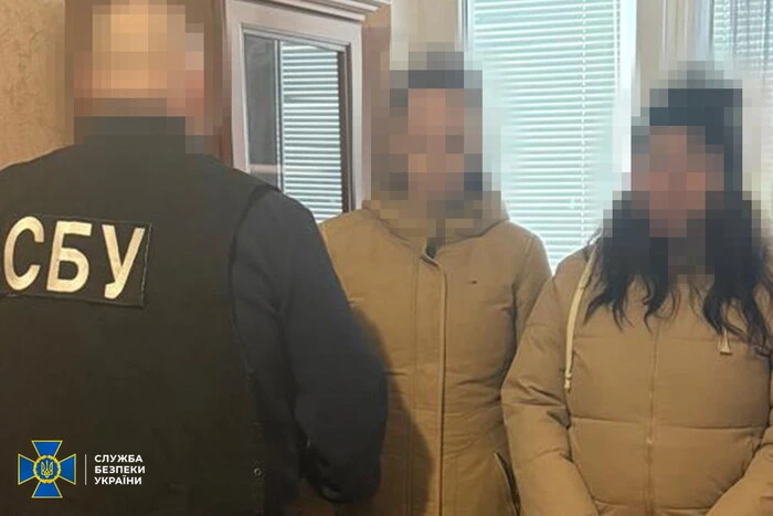 Готували теракти у Києві та Житомирі: затримано агенток ФСБ, серед яких – контрактниця ЗСУ