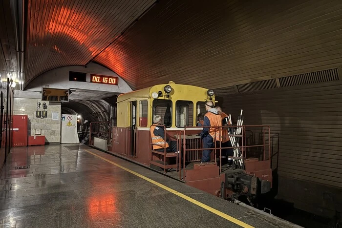 Метрополітен у Києві повернувся до роботи у звичайному режимі