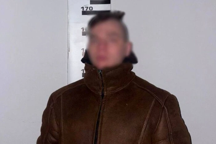 Напад з ножем на киянку: поліція затримала мешканця Донеччини за підозрою у розбої