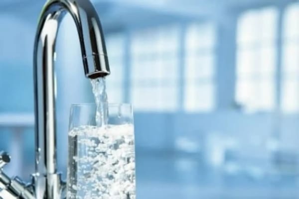 У Києві повністю відновили водопостачання, але тисячі будинків залишаються без тепла