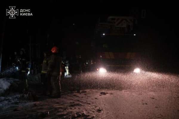 Нічна атака на Київ: троє постраждалих та значні руйнування у п’яти районах столиці