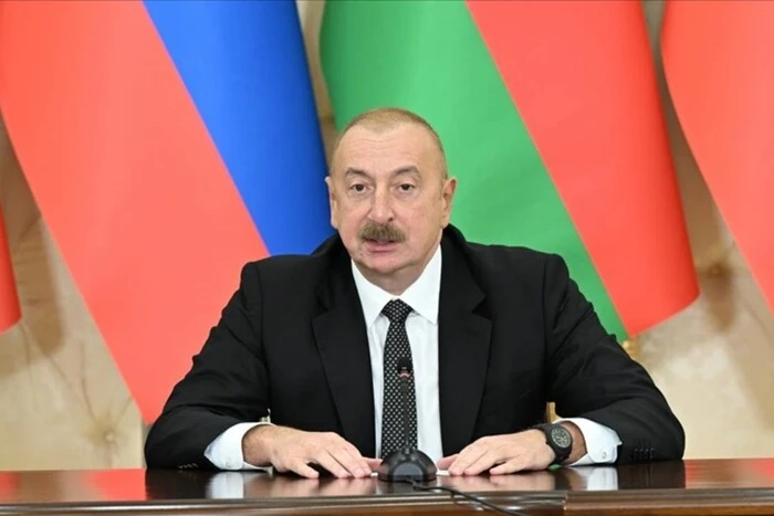 Алієв звинуватив Росію у свідомих обстрілах посольства Азербайджану в Києві