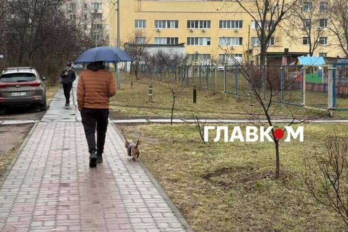 Дощ лише у Києві. Столицю накрило цікаве атмосферне явище