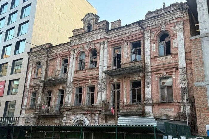 У центрі Києва унікальна споруда Рутковського під ризиком цілковитого руйнування (фото)