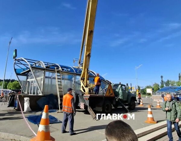 Нічний удар по Києву: пошкодження станцій метро на лівобережжі (фото)