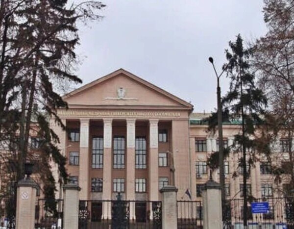 Київський медуніверситет: інженера технагляду звинувачують у завданні збитків на 2 мільйони гривень під час ремонту.