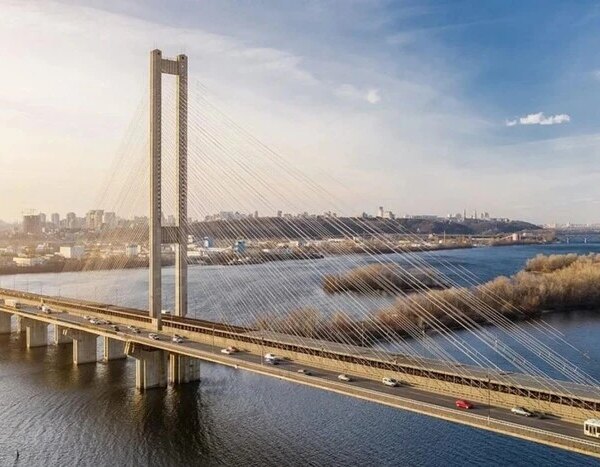 Рух Південним мостом обмежать частково: термін тривалості ремонтних робіт