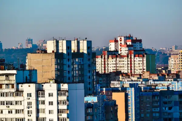 Попит на житло в Україні суттєво зменшився, ринок зазнав спаду