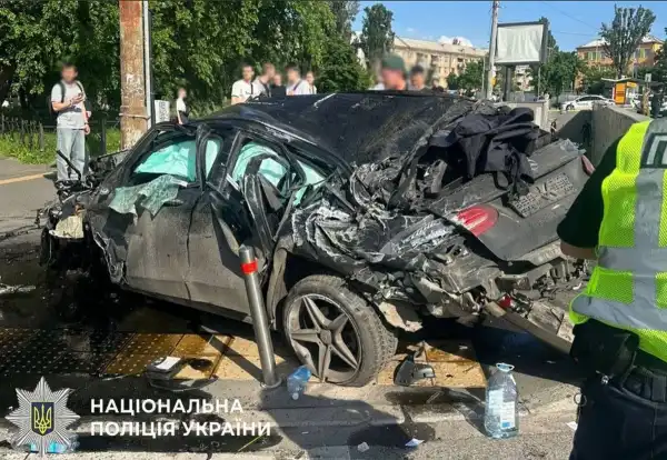 Українських водіїв можуть знову штрафувати балами: за 15 порушень ПДР протягом року…