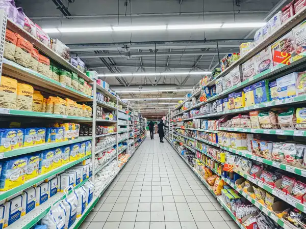 Збільшення вартості певних товарів та послуг зберігає свою значну динаміку, – НБУ