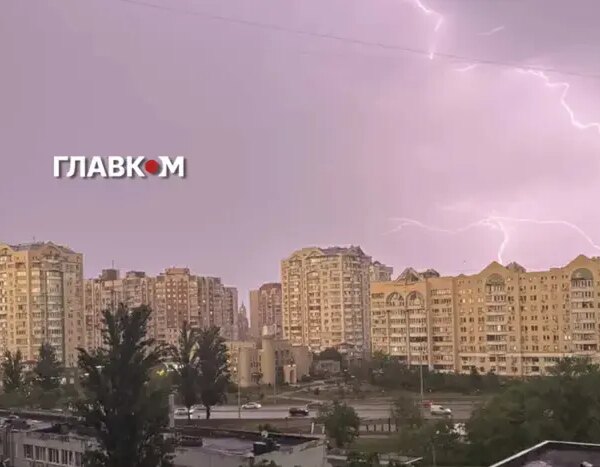 Київ накрила стихія