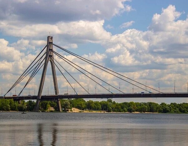 Обмеження руху на Північному мосту триватиме до 22 червня (із зазначенням схеми)