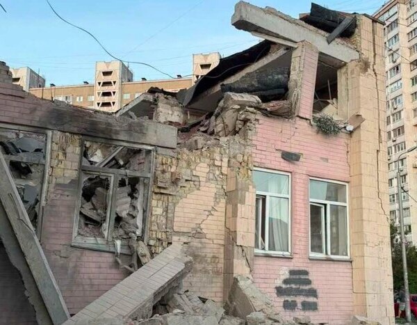 Київ, 2 червня: Постраждалі медичні заклади внаслідок обстрілу
