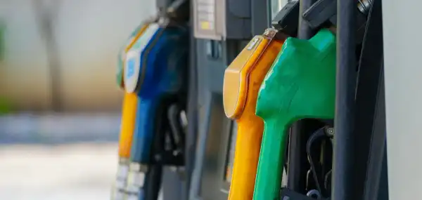 Вартість пального на АЗС 17 червня: актуальні ціни на бензин, дизель та…