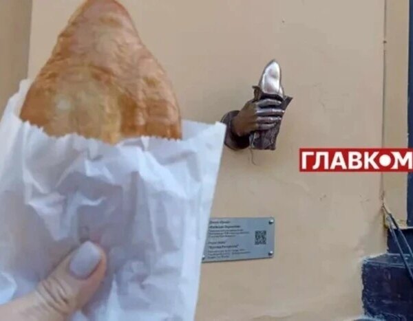 Київська перепічка стала дорожчою: хроніка вартості популярного стравки швидкого харчування