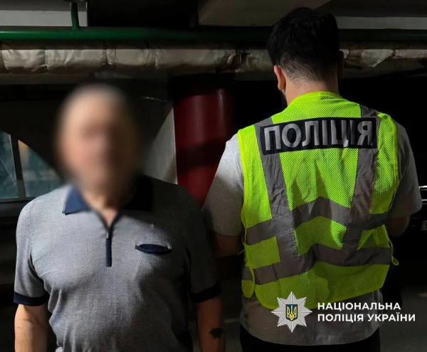 Киянин вистрілив, поранивши жінку: подробиці події