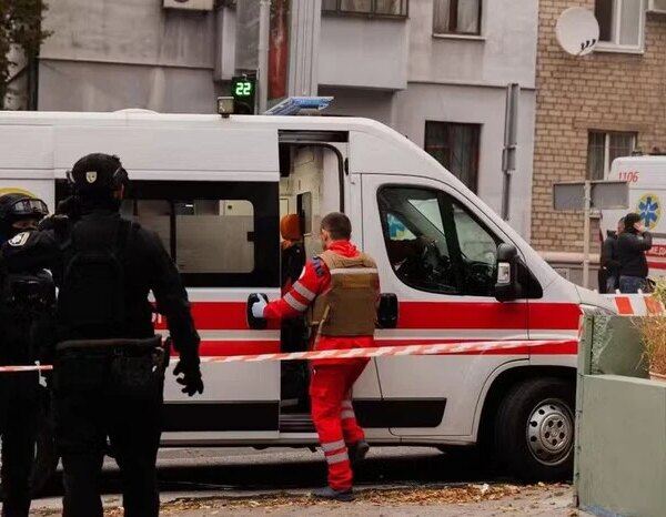 Російський нічний напад на Київ призвів до загибелі однієї людини, 16 людей травмовані (доповнено)