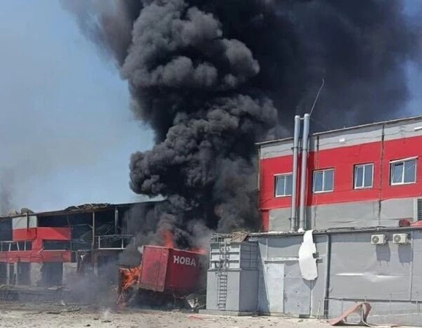 Другого липня російський напад: термінали “Нової пошти” в Києві та Запоріжжі зазнали ударів.