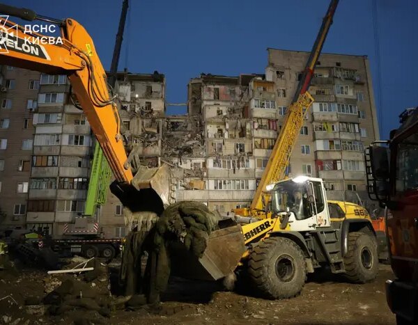 На Дарницькій стороні Києва проведено пошуково-рятувальні роботи.