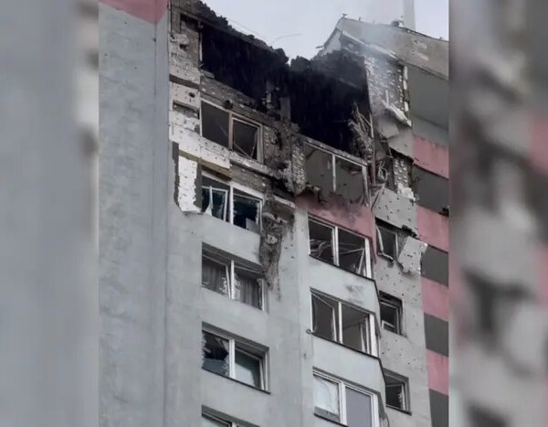Напад на столицю: Дрон влучив у житловий будинок, постраждала дитина (зміни внесено)