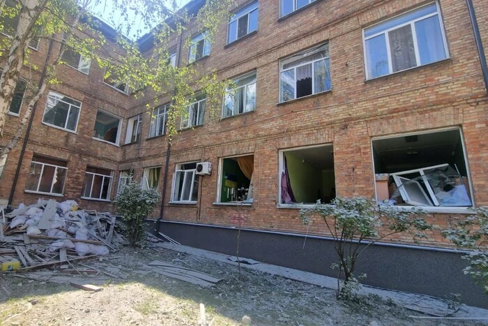 Унаслідок нічної атаки на Київ 2 липня пошкоджено 23 заклади освіти