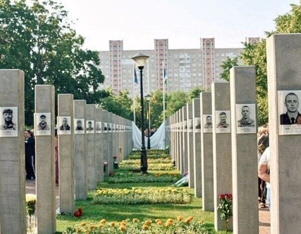 Нова Алея пам’яті у Києві стала причиною скандалу.