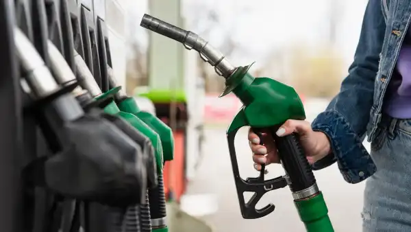 Фахівець попередив про значне зростання вартості палива в Україні